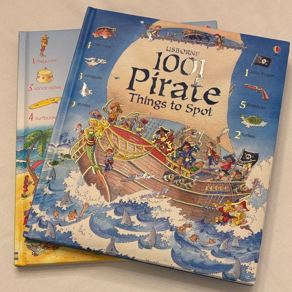 Usborne 1001 Pirate Things to Spot Book - Blue and Yellow